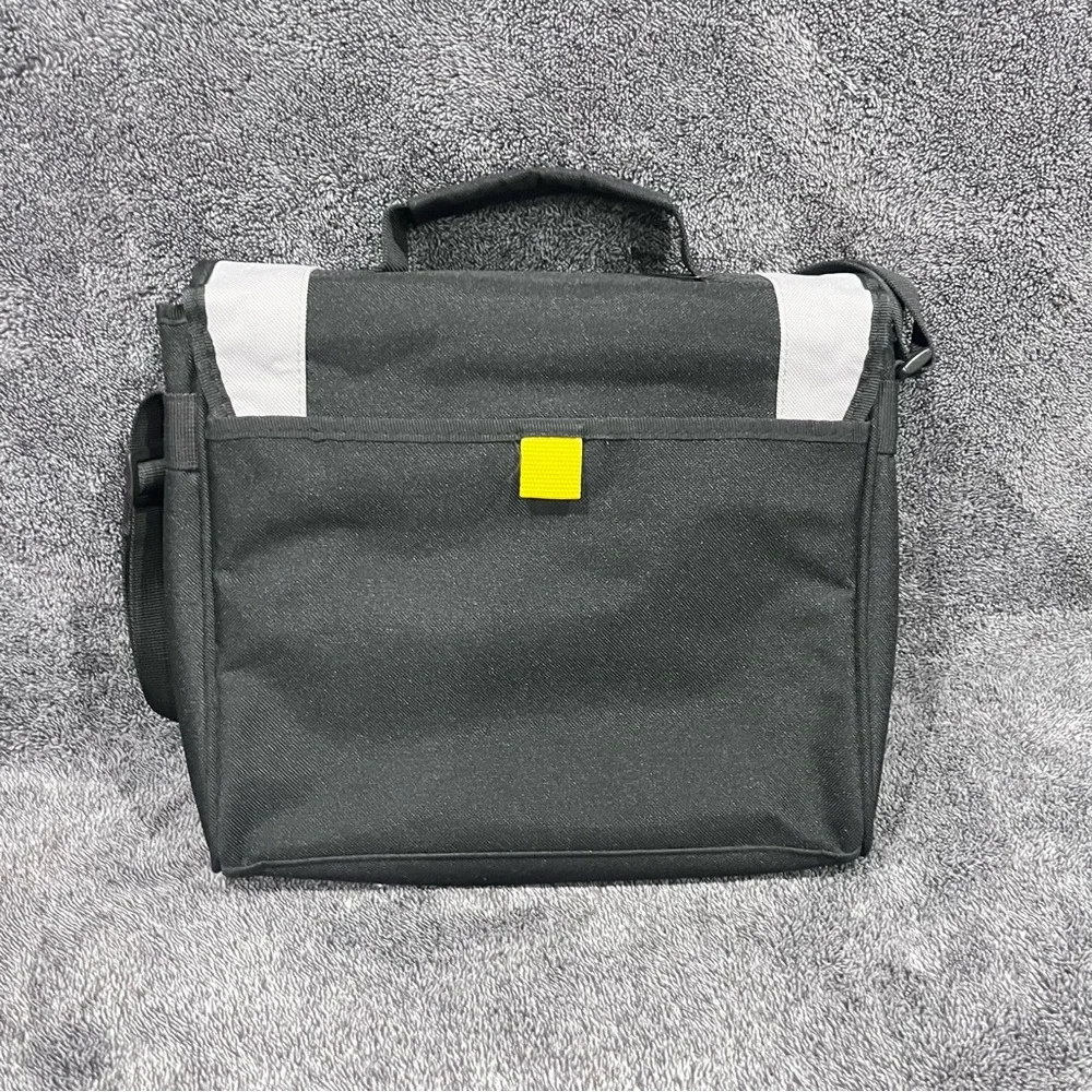 Targus CityGear II Hybrid Messenger Bag tablet small laptops unisex